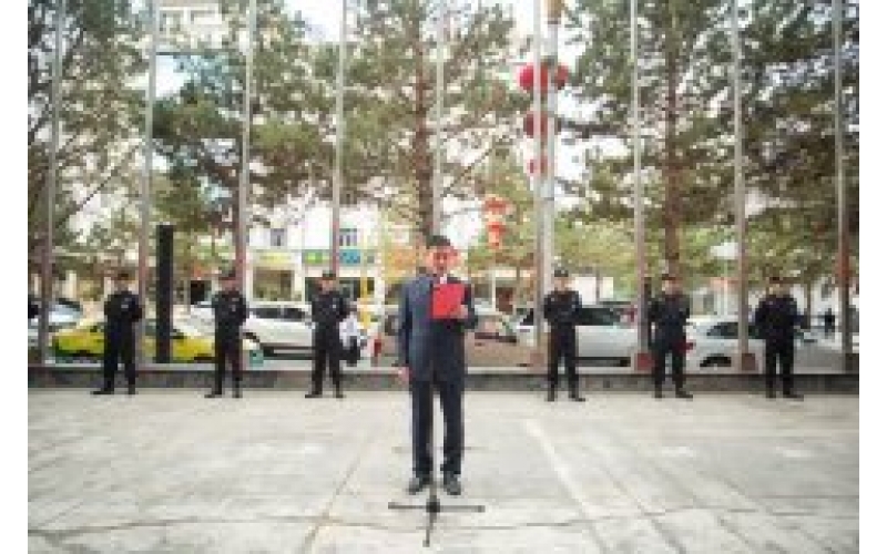 慶賀祖國(guó)70華誕，野馬集團(tuán)舉行升旗儀式！